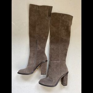 Suede over the knee boot- Gianni Binni